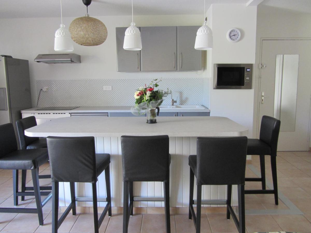 Appartement Les Cigales Rez De Jardin A 10Mn Des Plus Belles Plages Hyères Dış mekan fotoğraf